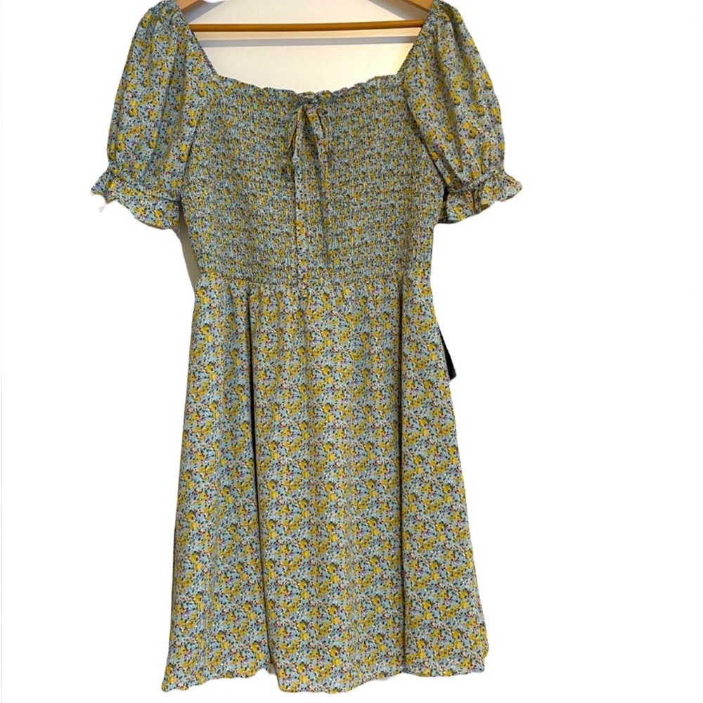 NWT  Melloday Women’s Smocked Ditsy Floral Puff Bubble Sleeve Dress Size M
